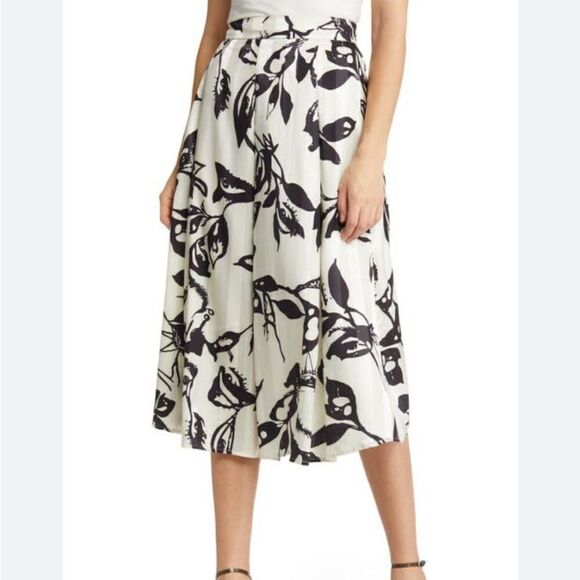 Nikki Lund Ryan Midi skirt - Picture 1 of 5